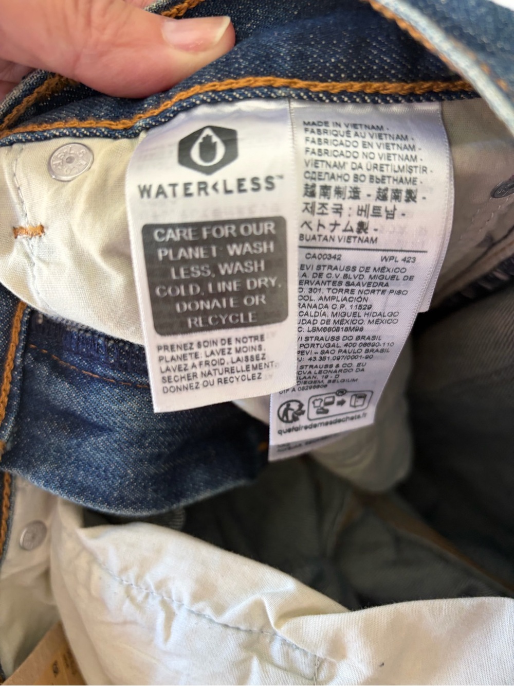 Levi's Straight Leg Men's Jeans - Medium Blue Wash - Picture 3 of 6